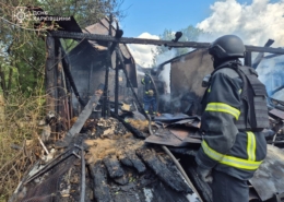 Росіяни намагалися обстріляти рятувальників, які гасили пожежу на Харківщині