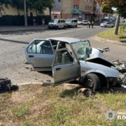 У Харкові п’яна жінка протаранила два авто: один з водіїв загинув  (Фото)