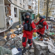 У Харкові завершили розбір завалів у дев’ятиповерхівці, в яку влучила російська авіабомба