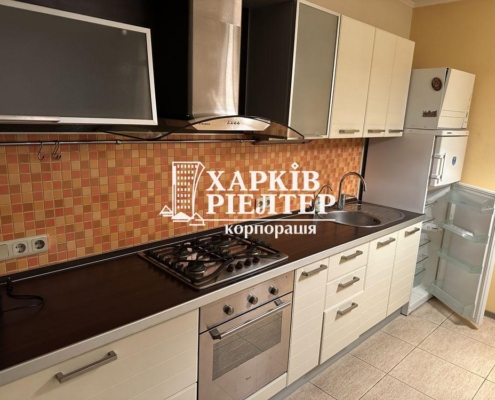 Оренда                     1-кімнатна квартира, ЮВ и ЦР,                                                                         ЖК Лазурный