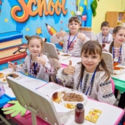У Харкові до підземних шкіл у вересні піде навчатися понад 5 тисяч першокласників