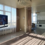 1-кімнатна квартира, Конный рынок,                                            
                            ЖК Кристалл