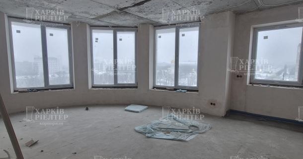 4-кімнатна квартира, Красный луч